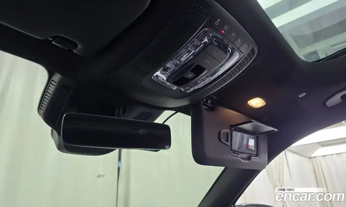 Mercedes-Benz GLB-Class 2023 2.0 Автомат в Москве № 215930, фото 6