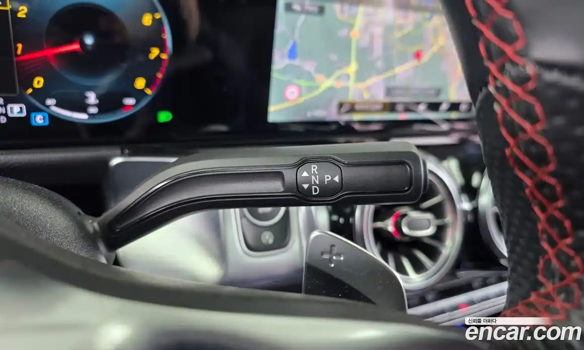 Mercedes-Benz GLB-Class 2023 2.0 Автомат в Москве № 215930, фото 10