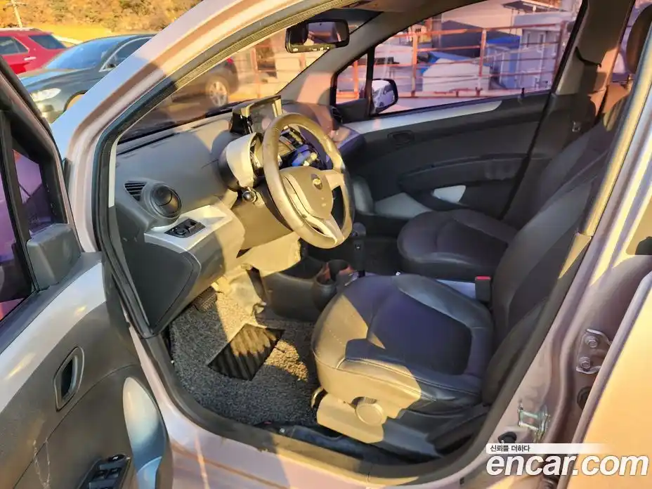 Chevrolet Spark 2013 1.0 Автомат в Москве № 219512, фото 9