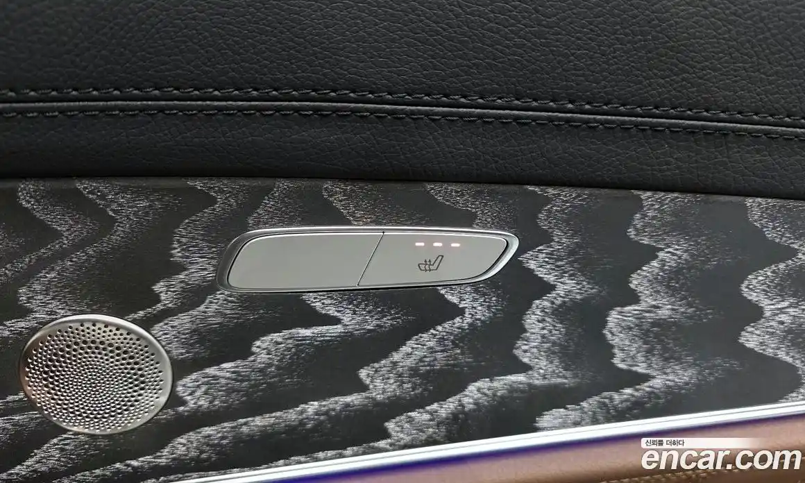 Mercedes-Benz E-Class 2023 3.0 Автомат в Москве № 220664, фото 19