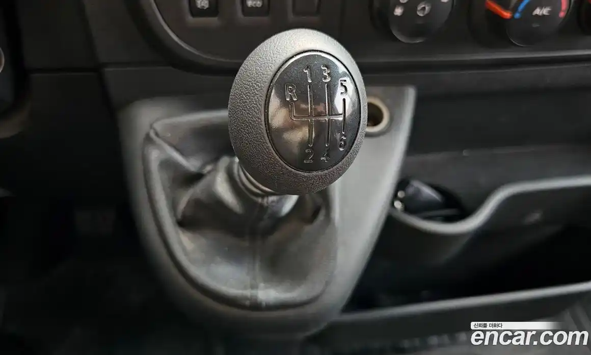 Renault Master 2020 2.3 Механическая в Москве № 222871, фото 6