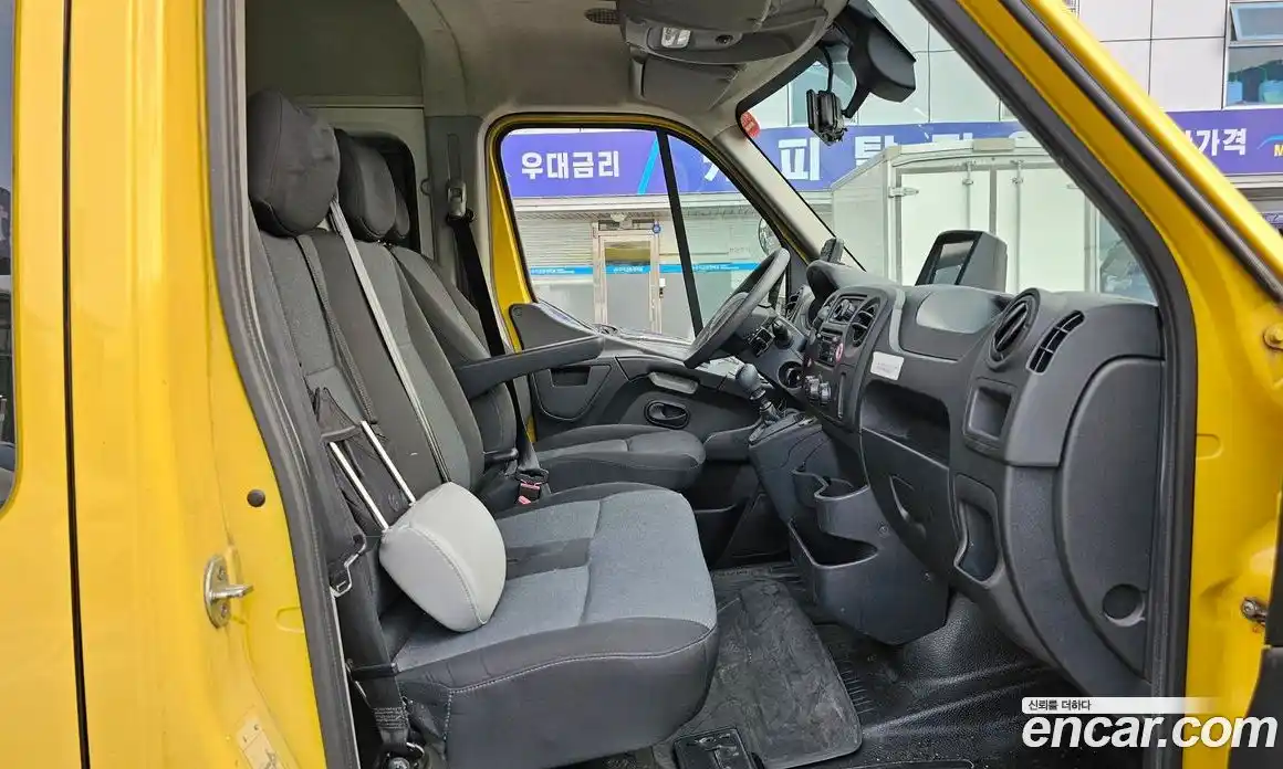 Renault Master 2020 2.3 Механическая в Москве № 222871, фото 10