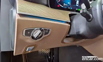 Mercedes-Benz E-Class 2022 2.0 Автомат в Москве № 224734, миниатюра 5