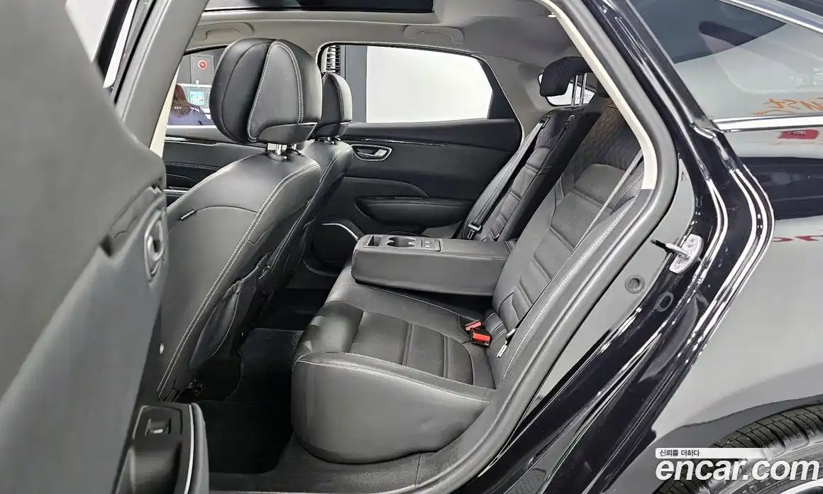 Renault SM6 2019 1.6 Автомат в Москве № 225925, фото 14