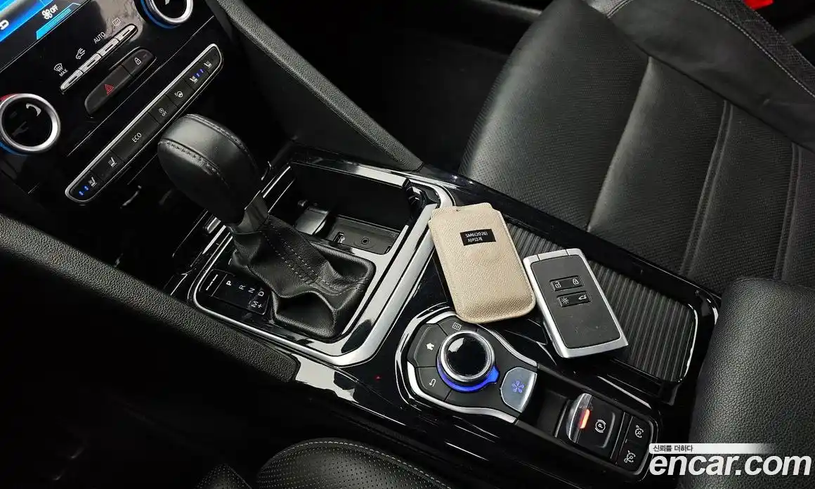 Renault SM6 2019 1.6 Автомат в Москве № 225925, фото 19