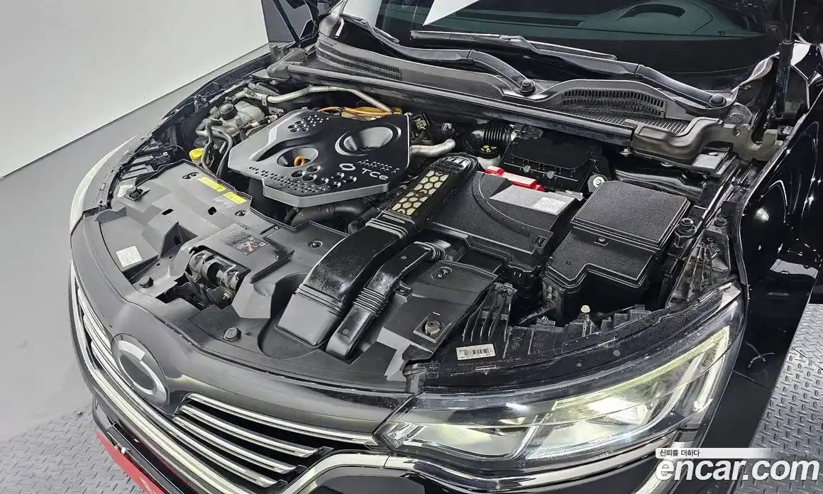 Renault SM6 2019 1.6 Автомат в Москве № 225925, фото 10