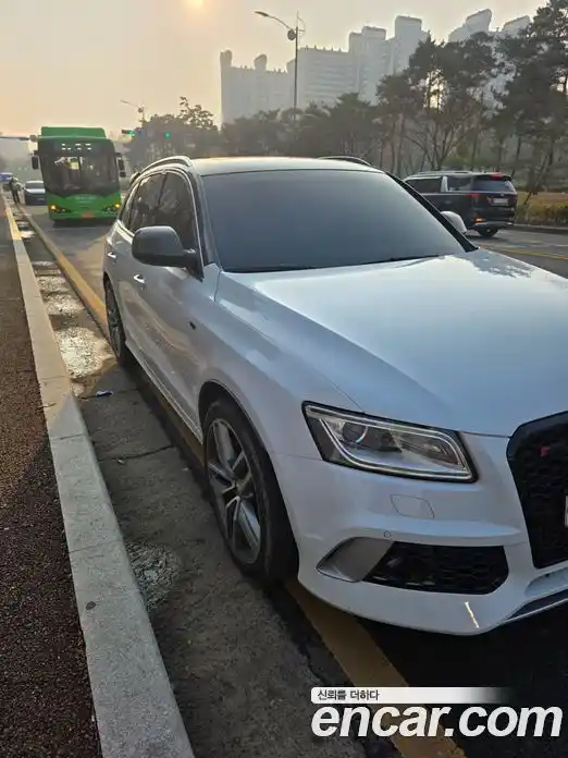 Audi SQ5 2015 3.0 Автомат в Москве № 227223, фото 3