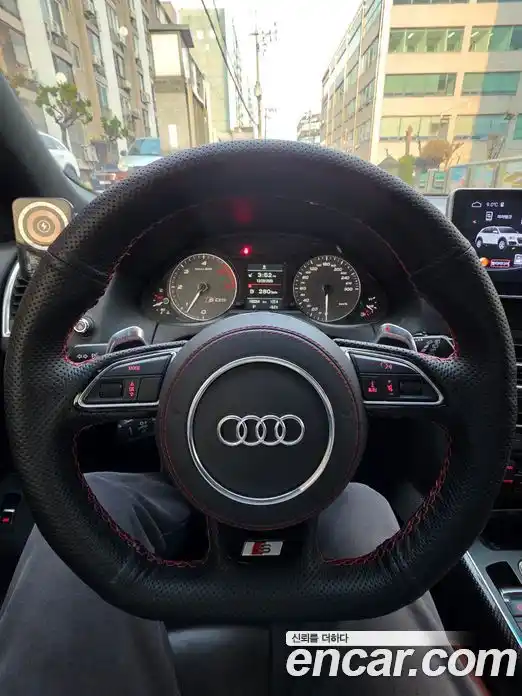 Audi SQ5 2015 3.0 Автомат в Москве № 227223, фото 7