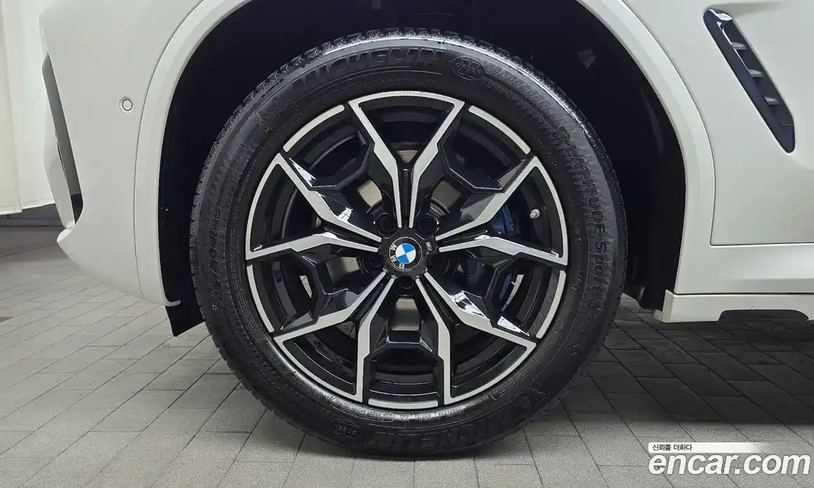 BMW X3 2022 2.0 Автомат в Москве № 228332, фото 3