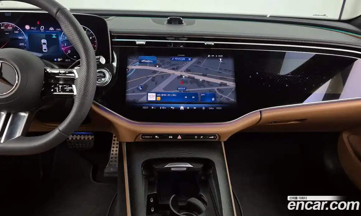 Mercedes-Benz E-Class 2024 2.0 Автомат в Москве № 229349, фото 16