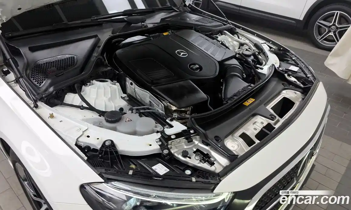 Mercedes-Benz E-Class 2024 2.0 Автомат в Москве № 229349, фото 18