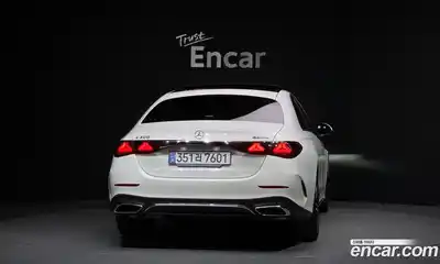 Mercedes-Benz E-Class 2024 2.0 Автомат в Москве № 229349, миниатюра 5