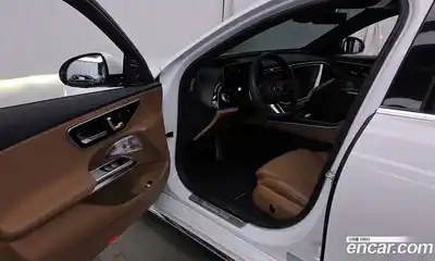 Mercedes-Benz E-Class 2024 2.0 Автомат в Москве № 229349, миниатюра 9