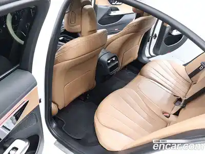 Mercedes-Benz E-Class 2025 2.0 Автомат в Москве № 229371, миниатюра 10