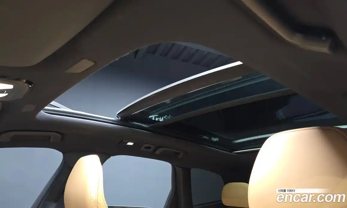 Volvo XC60 2023 2.0 Автомат в Москве № 230461, фото 19