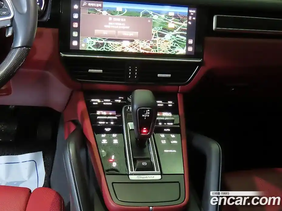 Porsche Cayenne 2023 3.0 Автомат в Москве № 231055, фото 12