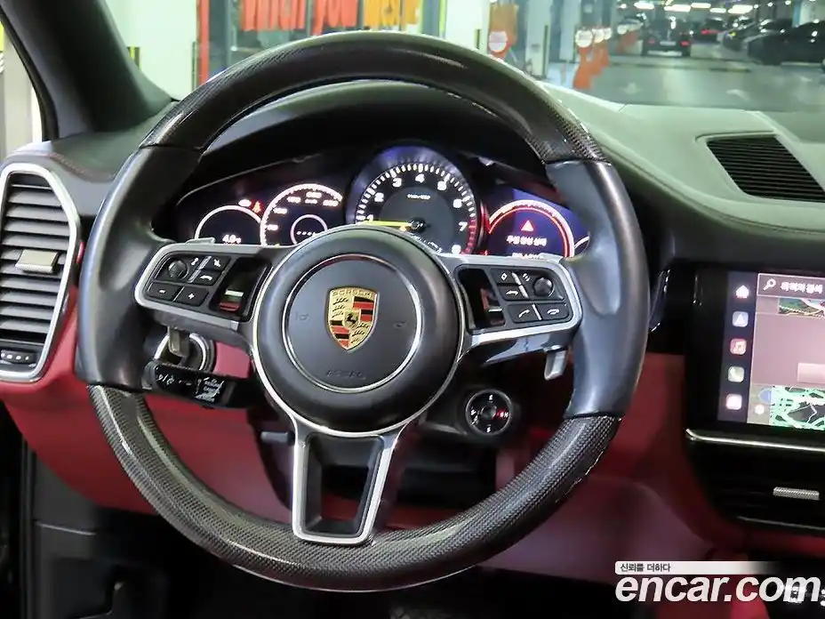 Porsche Cayenne 2023 3.0 Автомат в Москве № 231055, фото 8