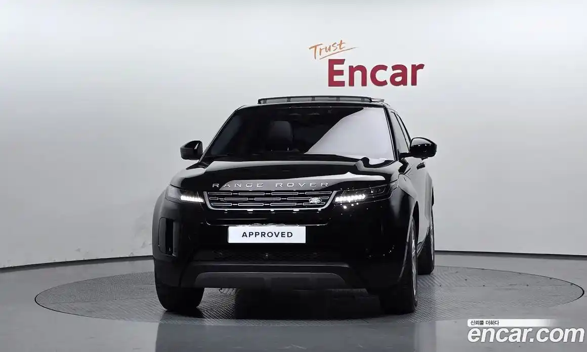 Land Rover Range-Rover Evoque 2025 2.0 Автомат в Москве № 231108, фото 14