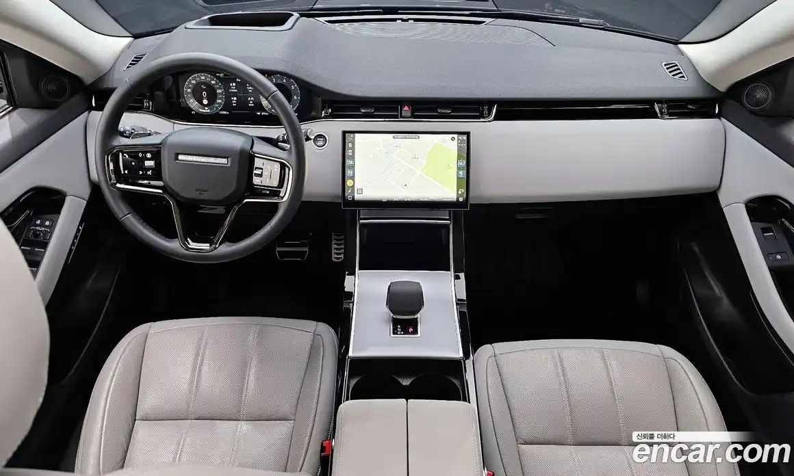 Land Rover Range-Rover Evoque 2025 2.0 Автомат в Москве № 231108, фото 8