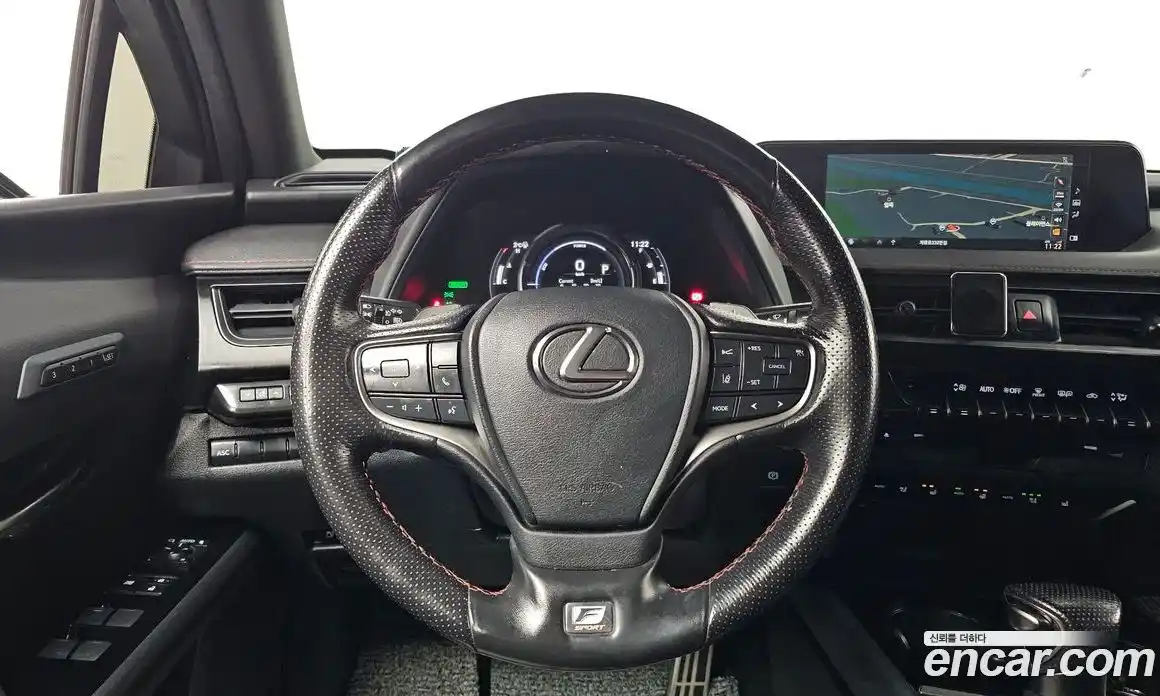 Lexus UX 2020 2.0 Автомат в Москве № 231988, фото 20