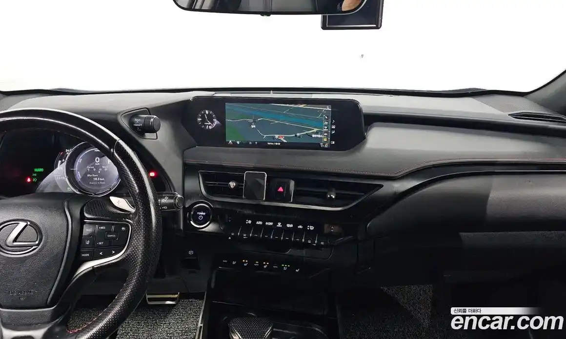 Lexus UX 2020 2.0 Автомат в Москве № 231988, фото 5