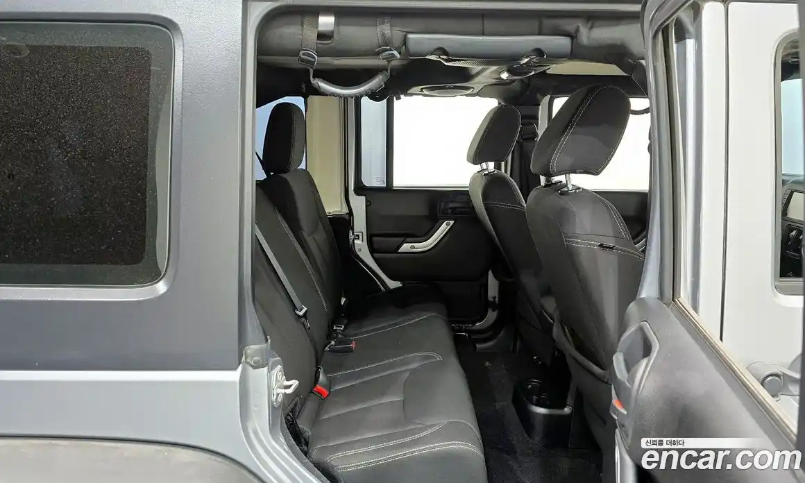 Jeep Wrangler 2014 2.8 Автомат в Москве № 232770, фото 20