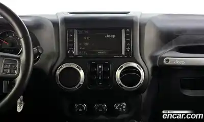 Jeep Wrangler 2014 2.8 Автомат в Москве № 232770, миниатюра 3