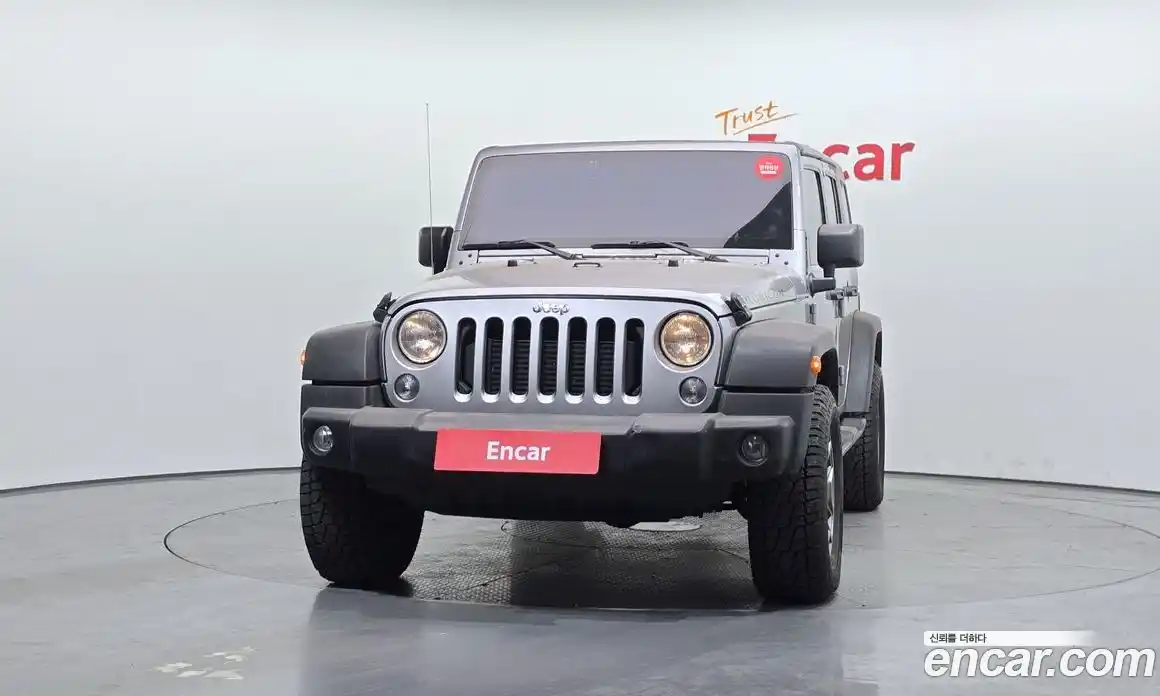 Jeep Wrangler 2014 2.8 Автомат в Москве № 232770, фото 9