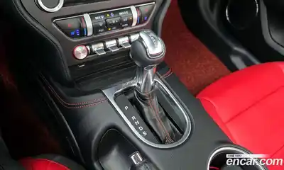 Ford Mustang 2023 2.3 Автомат в Москве № 233121, миниатюра 9