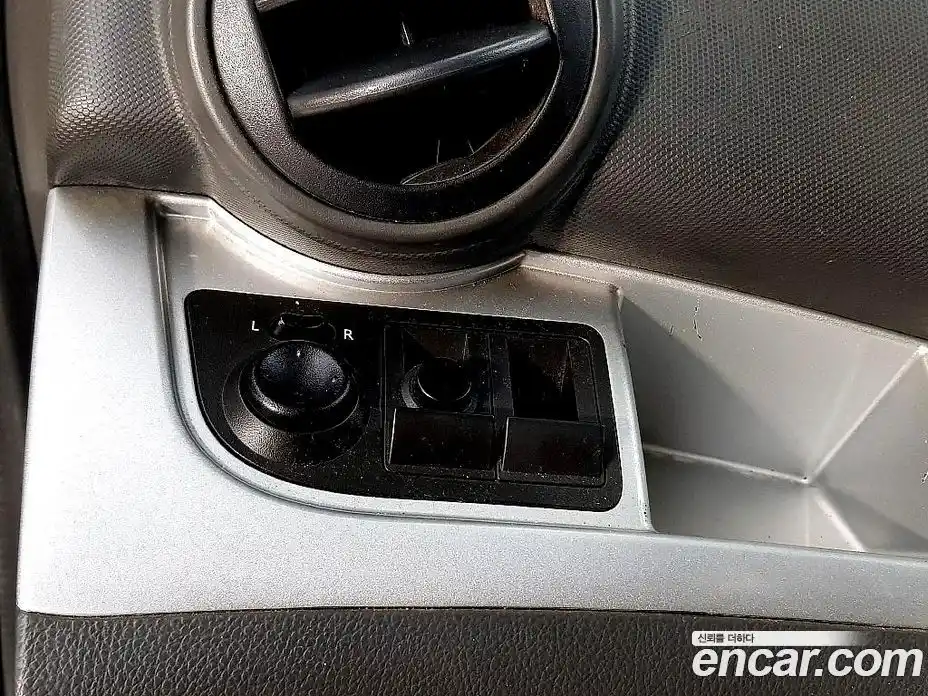 Chevrolet Spark 2012 1.0 Автомат в Москве № 240494, фото 15