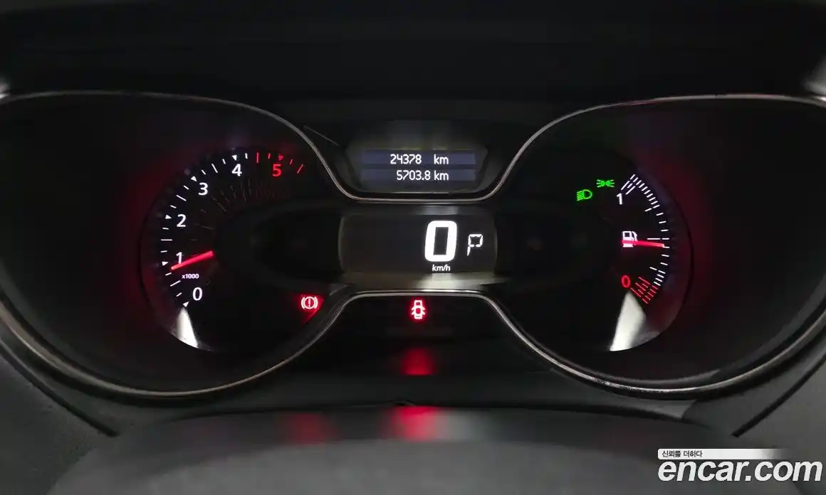 Renault QM3 2019 1.5 Автомат в Москве № 241636, фото 8