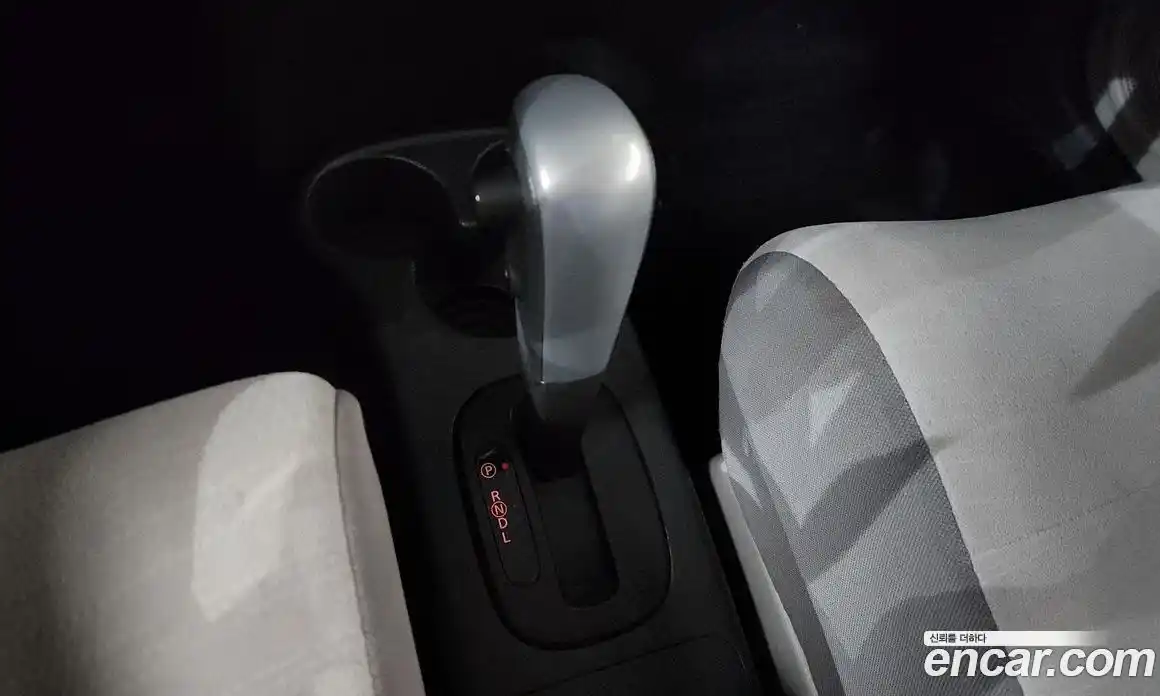 Nissan Cube 2011 1.8 Автомат в Москве № 243888, фото 9