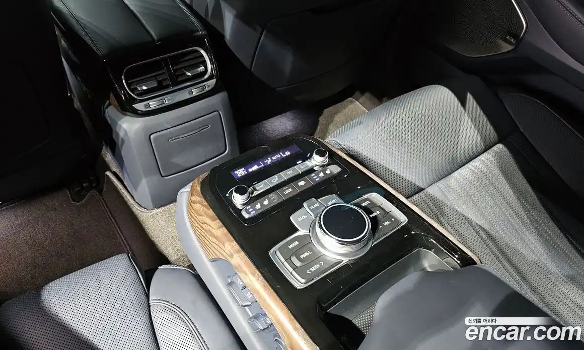 Genesis G90 2021 3.3 Автомат в Москве № 25001, фото 17