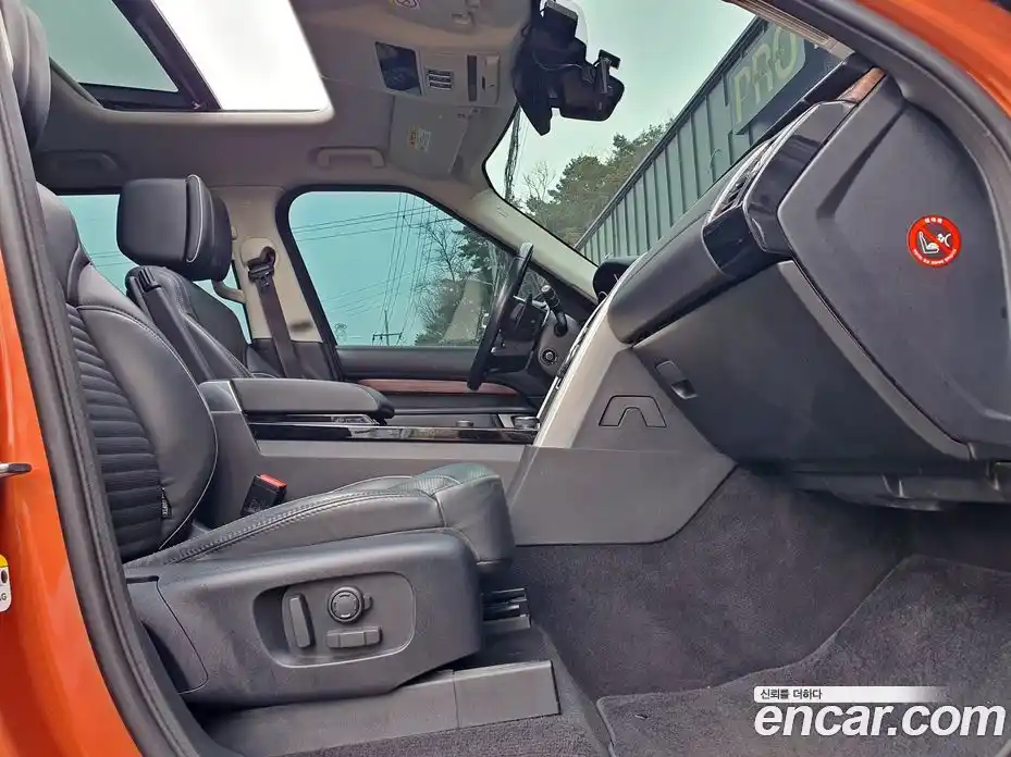 Land Rover Discovery 2017 3.0 Автомат в Москве № 253089, фото 6