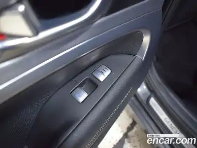 Genesis G70 2018 2.0 Автомат в Москве № 25315, миниатюра 12