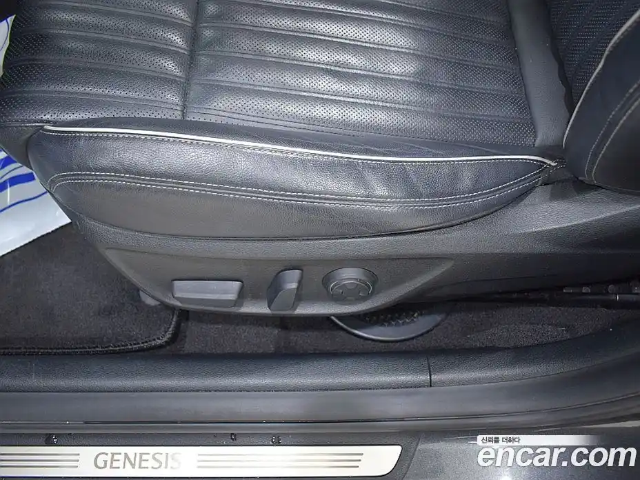 Genesis G70 2018 2.0 Автомат в Москве № 25315, фото 18