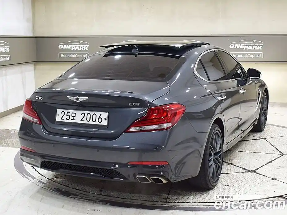 Genesis G70 2018 2.0 Автомат в Москве № 25315, фото 3