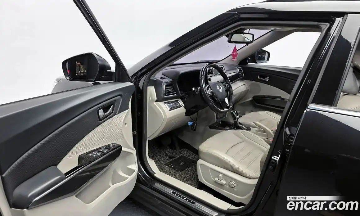 SsangYong TIBOLI 2020 1.6 Автомат в Москве № 27027, фото 11