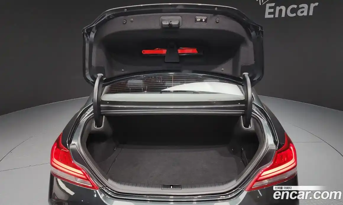 Genesis G70 2019 2.0 Автомат в Москве № 27346, фото 16