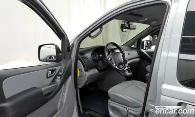 Hyundai Starex, 2021