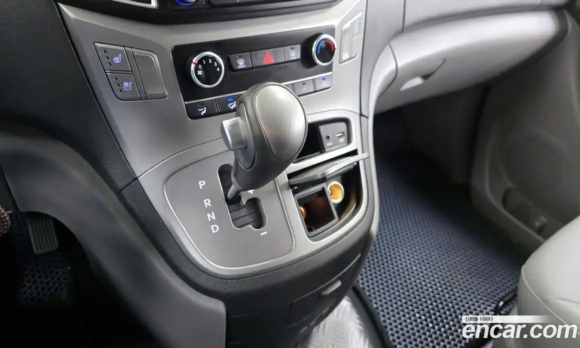 Hyundai Starex 2021 2.5 Автомат в Москве № 275820, фото 14