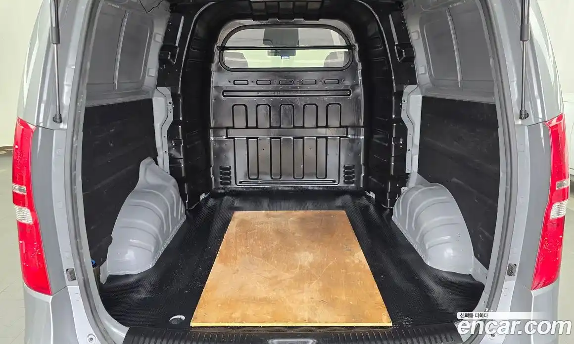 Hyundai Starex 2021 2.5 Автомат в Москве № 275820, фото 16