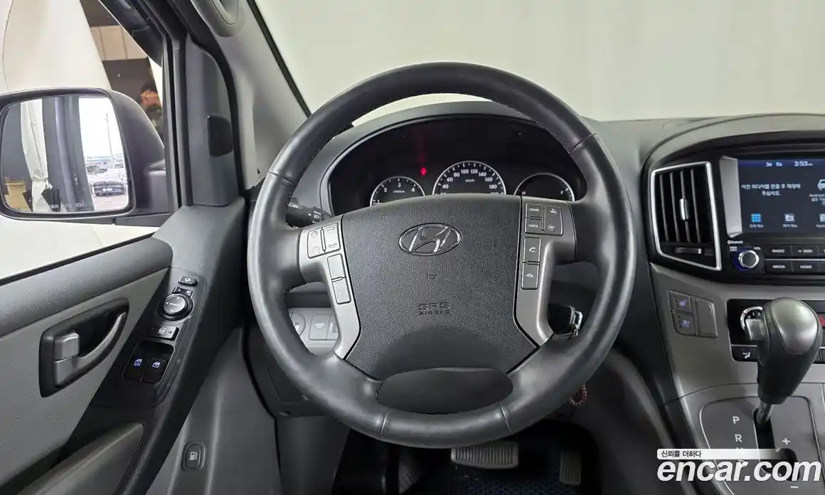 Hyundai Starex 2021 2.5 Автомат в Москве № 275820, фото 18