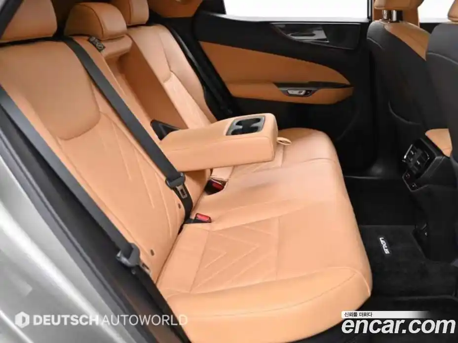 Lexus NX 2023 2.5 Автомат в Москве № 275890, фото 12