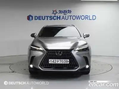 Lexus NX 2023 2.5 Автомат в Москве № 275890, миниатюра 3