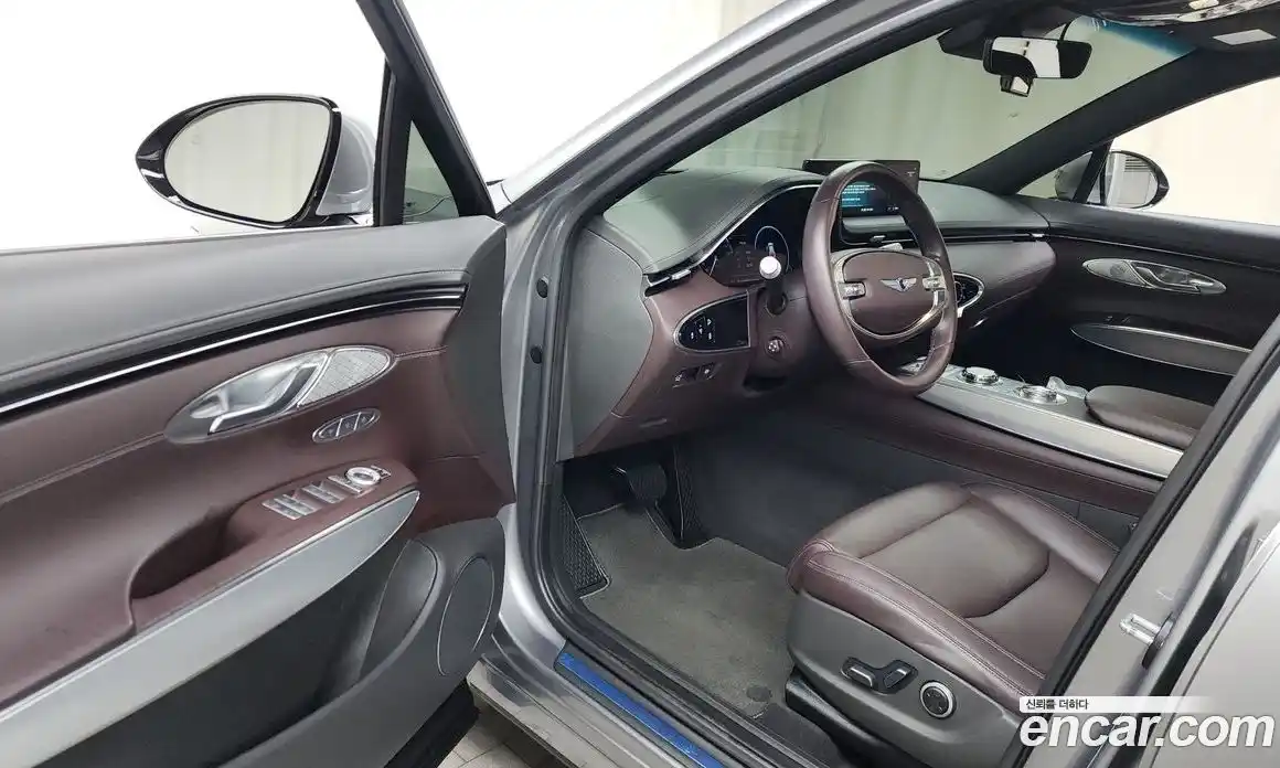 Genesis GV70 2022 2.5 Автомат в Москве № 27714, фото 13