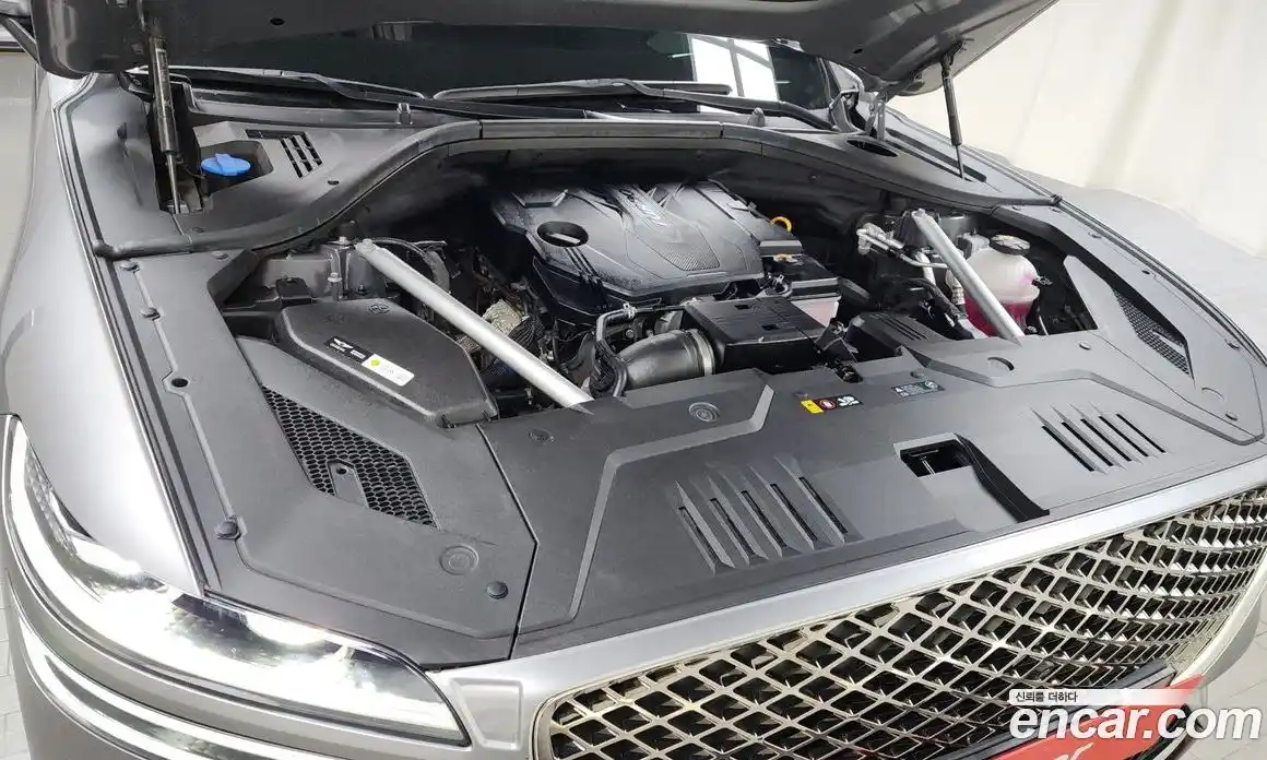 Genesis GV70 2022 2.5 Автомат в Москве № 27714, фото 3