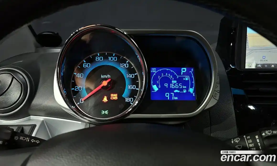 Chevrolet Spark 2015 1.0 Автомат в Москве № 27862, фото 14