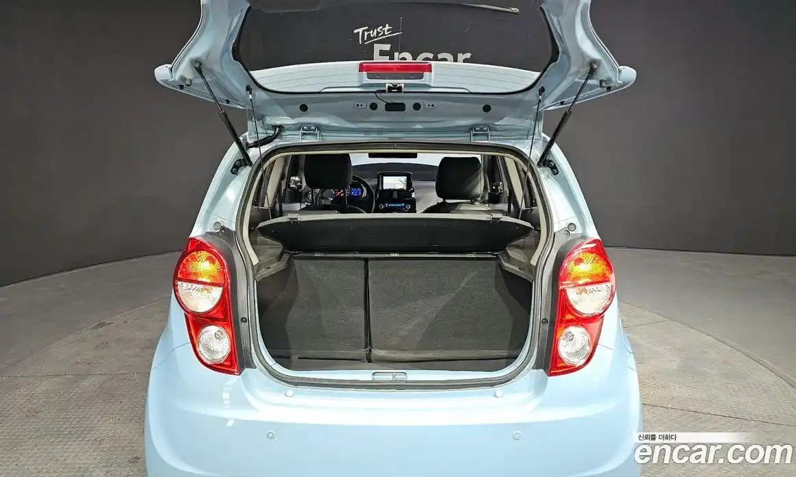 Chevrolet Spark 2015 1.0 Автомат в Москве № 27862, фото 17