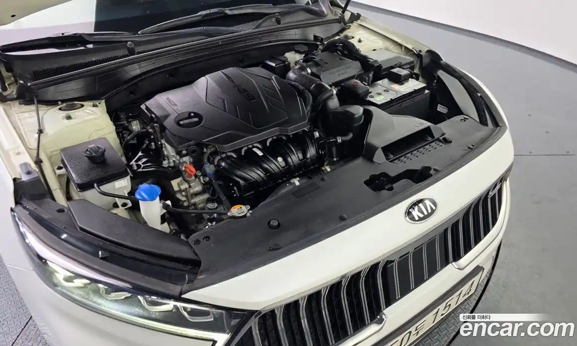 Kia K7 2020 2.5 Автомат в Москве № 287536, фото 15